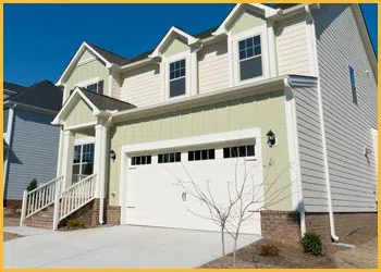 Community Garage Door Repair Service Manassas, VA 571-388-3066 - cont-garage-door-10-48m